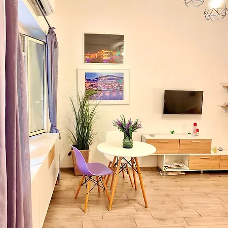 Brutia Mom&son Bed and breakfast 4*