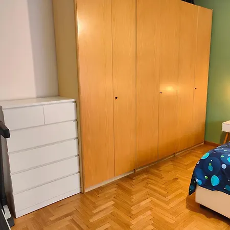 Brutia Mom&son 4* 科森扎