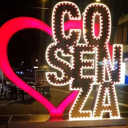 Frühstückspension Brutia Mom&son 4*