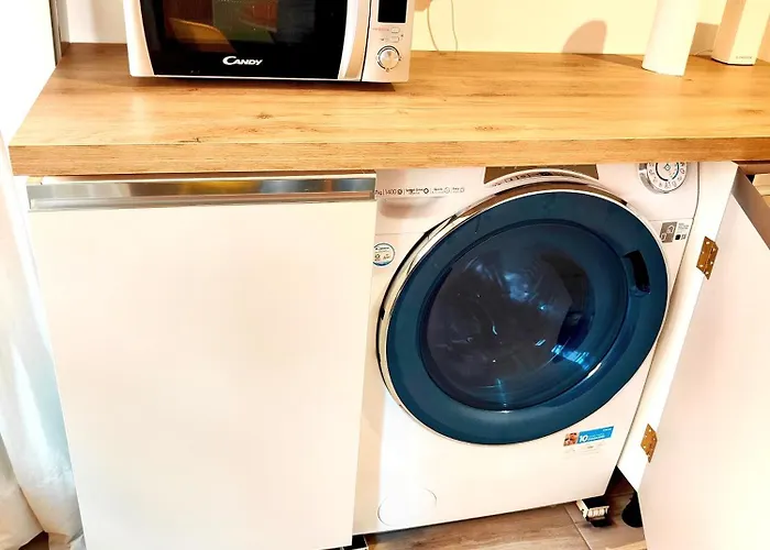 Brutia Mom&son 4* 科森扎