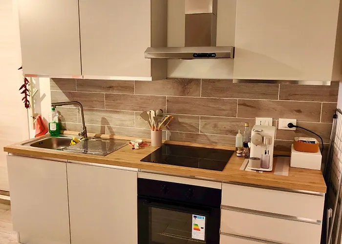 Brutia Mom&son 住宿加早餐酒店 4*