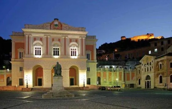 住宿加早餐酒店 Brutia Mom&son 4*